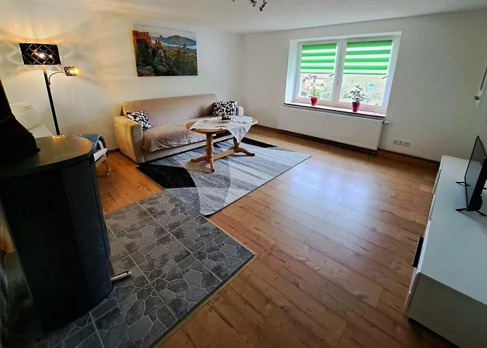 Zum Jagdsteinblick 公寓 Bahretal