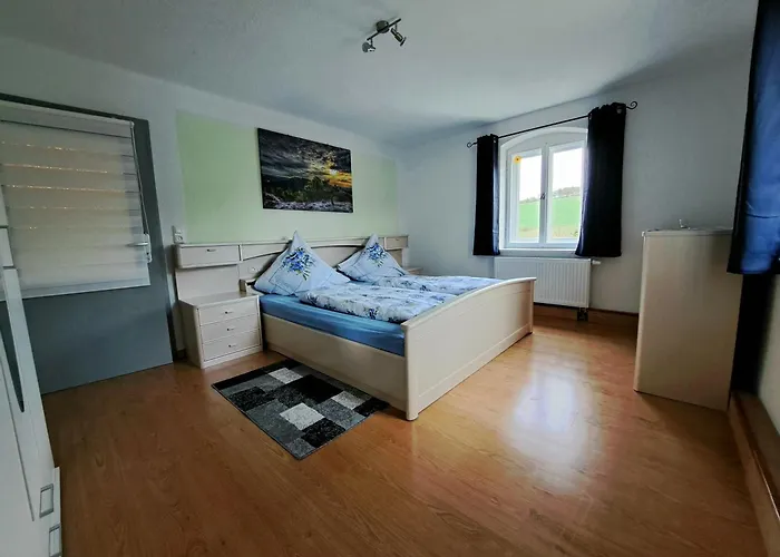 Zum Jagdsteinblick 公寓 *